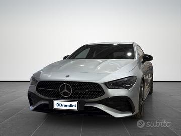 MERCEDES CLA Shooting Brake 200 d AMG Line Advance