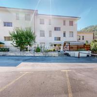 BILOCALE CON BALCONE