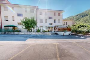 BILOCALE CON BALCONE