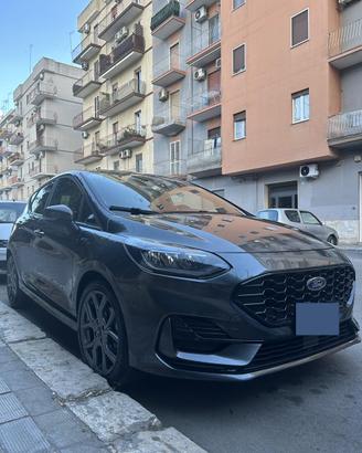 FORD FIESTA ST LINE
