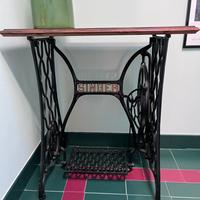 Tavolino macchina da cucire Singer