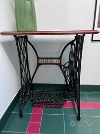 Tavolino macchina da cucire Singer