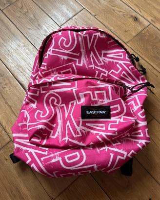 Zaino Eastpak mai usato