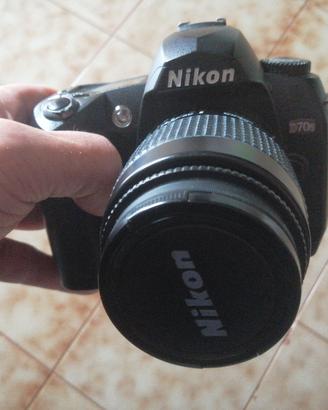 Nikon d70 
