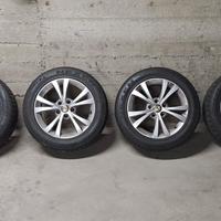  4 gomme con cerchio Alfa Romeo