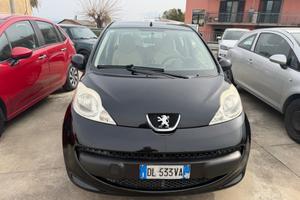 Peugeot 107 1.0 68CV 5p. Desir