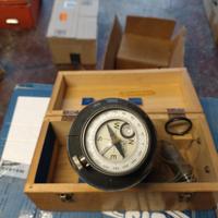 gognometro  bolla bussola vintage geometra 