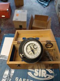 gognometro  bolla bussola vintage geometra 