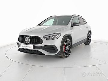Mercedes GLA AMG 35 4matic