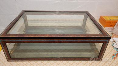 Espositore per orologi