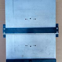 piastra porta targhe