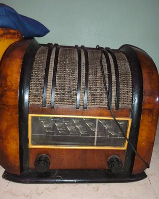 Radio d'epoca a valvole Superla 531