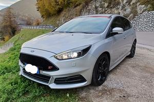 Ford Focus ST 2.0 185cv