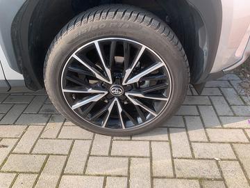 Cerchi originali Toyota da 18”