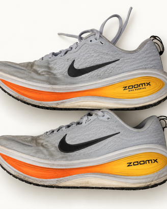 Nike Vomero Plus EU 45,5 azzurro chiaro e arancio