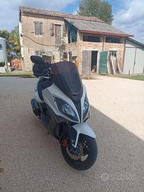 Scooter kimco xcyting 300i