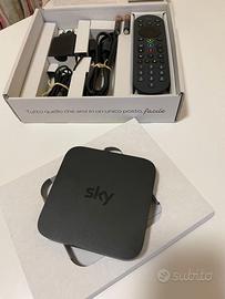 DECODER SKY STREAM (SKY Q) CON ACCESSORI