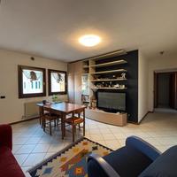 3 LOCALI A CADONEGHE