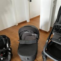 Inglesina Trio Aptica XT + base auto darwin 360