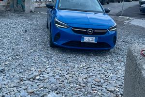 Opel corsa 1.2 Edition