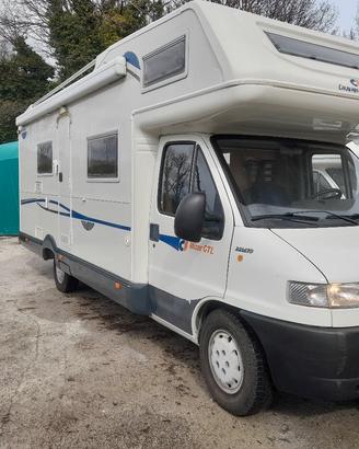 Camper A.F.F.A.R.O.N.E.