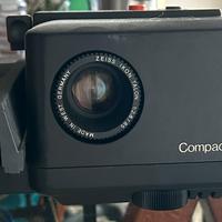Proiettore Zeiss Icon compact autofocus