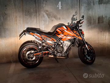 ktm duke 790