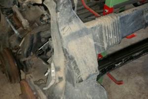 Ponte posteriore PEUGEOT PARTNER 1561cc HDI 2011