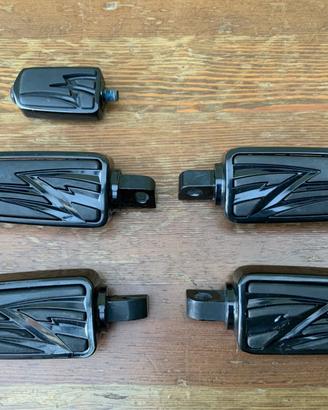 Pedaline e manopole Harley Tribal