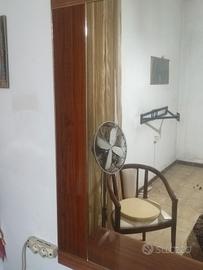 Specchio per camera da letto