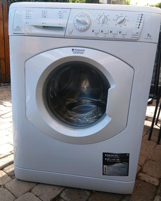 lavatrice hotpoint aristonslim 7kg 1200giri  