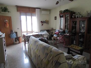 PORZIONE DI BIFAMILIARE A SAN CESARIO SUL PANARO