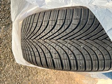 225/45/R17 94V M+S Sava