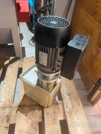 Pompa idraulica 220 volt