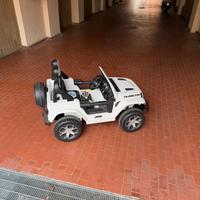 Jeep elettrica per bambini