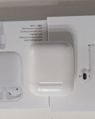 AirPods Apple