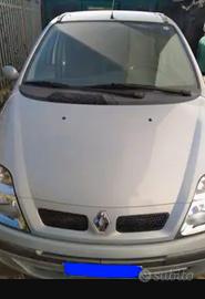 RENAULT MEGANE SCENIC PER USO RICAMBI 