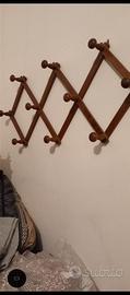 attaccapanni in legno 