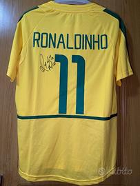 Maglia Ronaldinho Brasil autografata foto prova