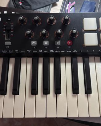 M-Audio Oxygen 25