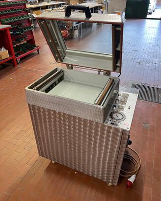Macchina sottovuoto campana 2 barre carrellata 380