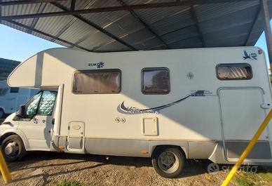 Camper mansardato RIMOR KATAMARANO 5