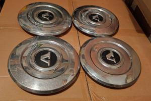 Parti Volvo 240 d'epoca