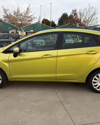 Ford Fiesta 1.2 82 CV cinghia fatta!