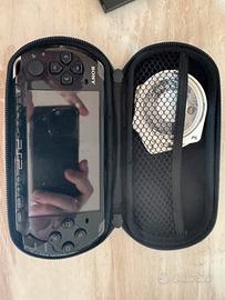 psp sony con 3 giochi