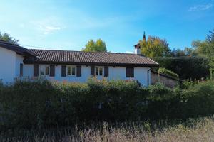 Splendido casale immerso nel verde