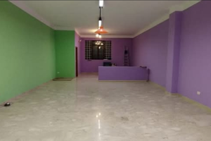 Locale commerciale ferrandina