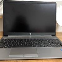 HP Laptop 15" - Intel Core i5 (11ª Gen)