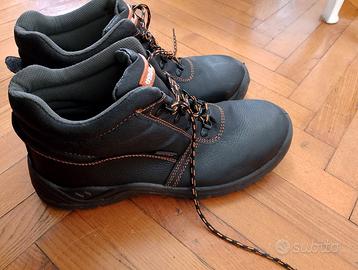 SCARPE ANTINFORTUNISTICHE N.45