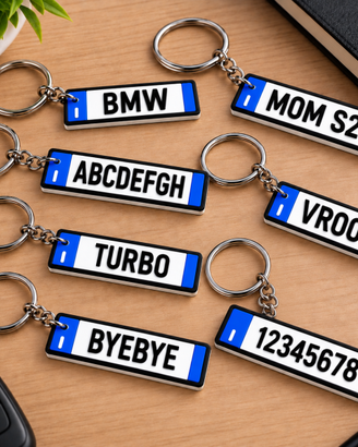 Portachiavi targa auto personalizzato con nome